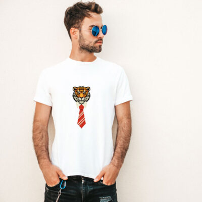 Man white tshirt 11001 Tiger Moog.png