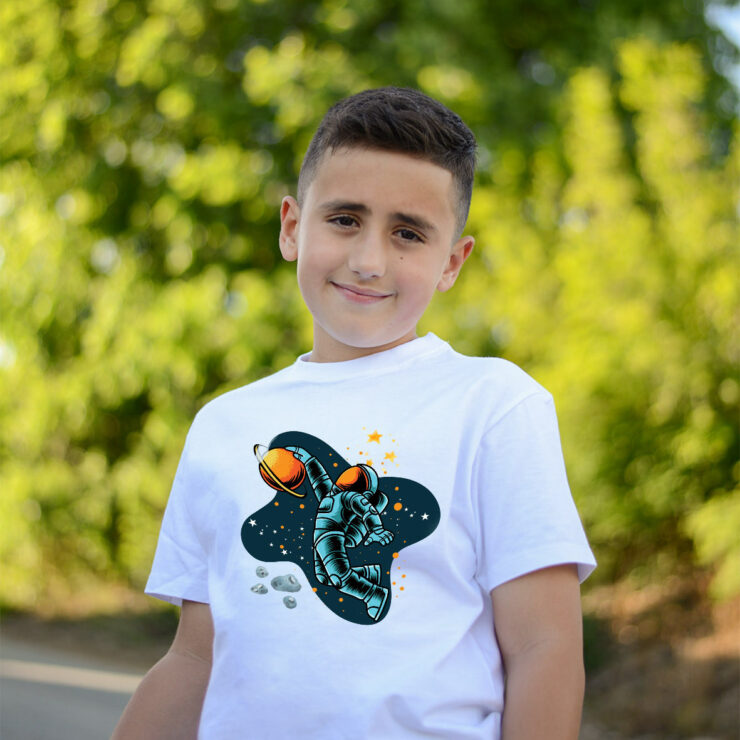 kids mockup boy 115154 Astronaut.png